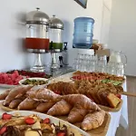 Otto 3* Ksamil