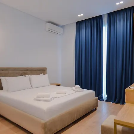 Otto 3* Ksamil